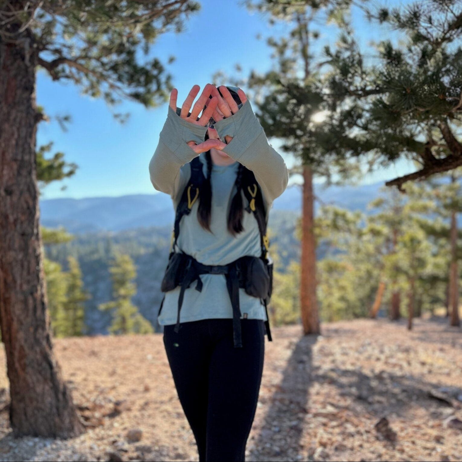 hiking sun hoodie with thumbholes